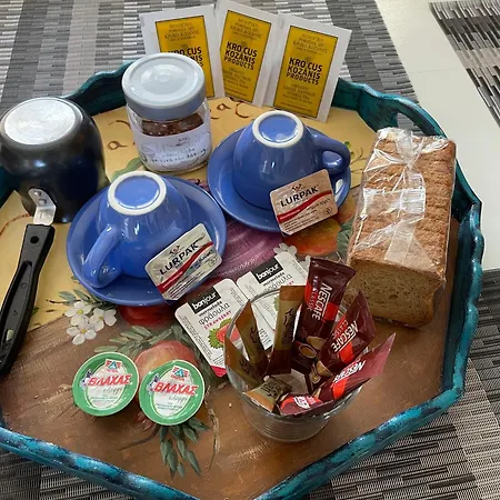 - Independent In Quiet Area Appartement Patras